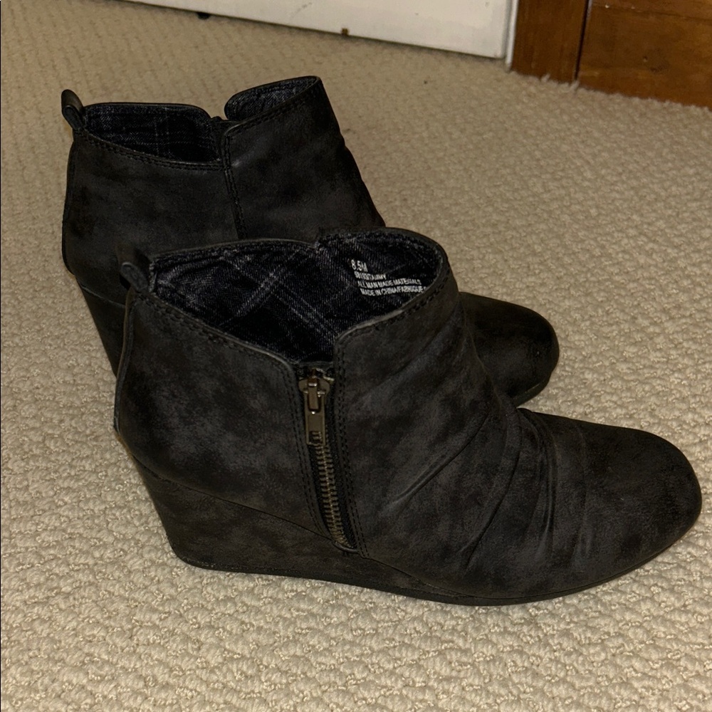 Maurices Dark Gray Ankle Booties